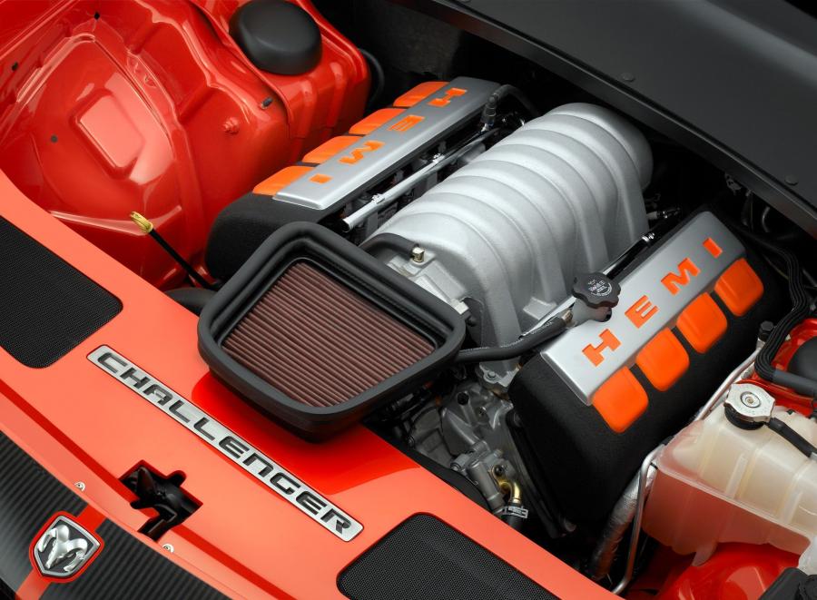  Dodge Challenger 2006 года  (фото 36 из 57)